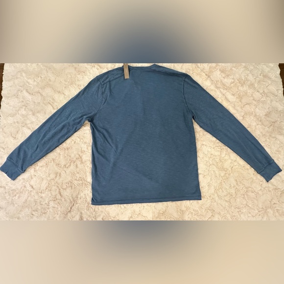 Men’s J Crew Factory Long Sleeve Crew Shirt - Picture 2 of 3